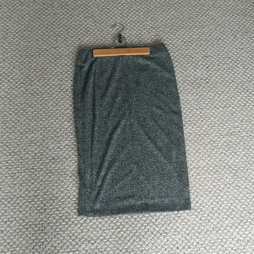 Old Navy pencil skirt